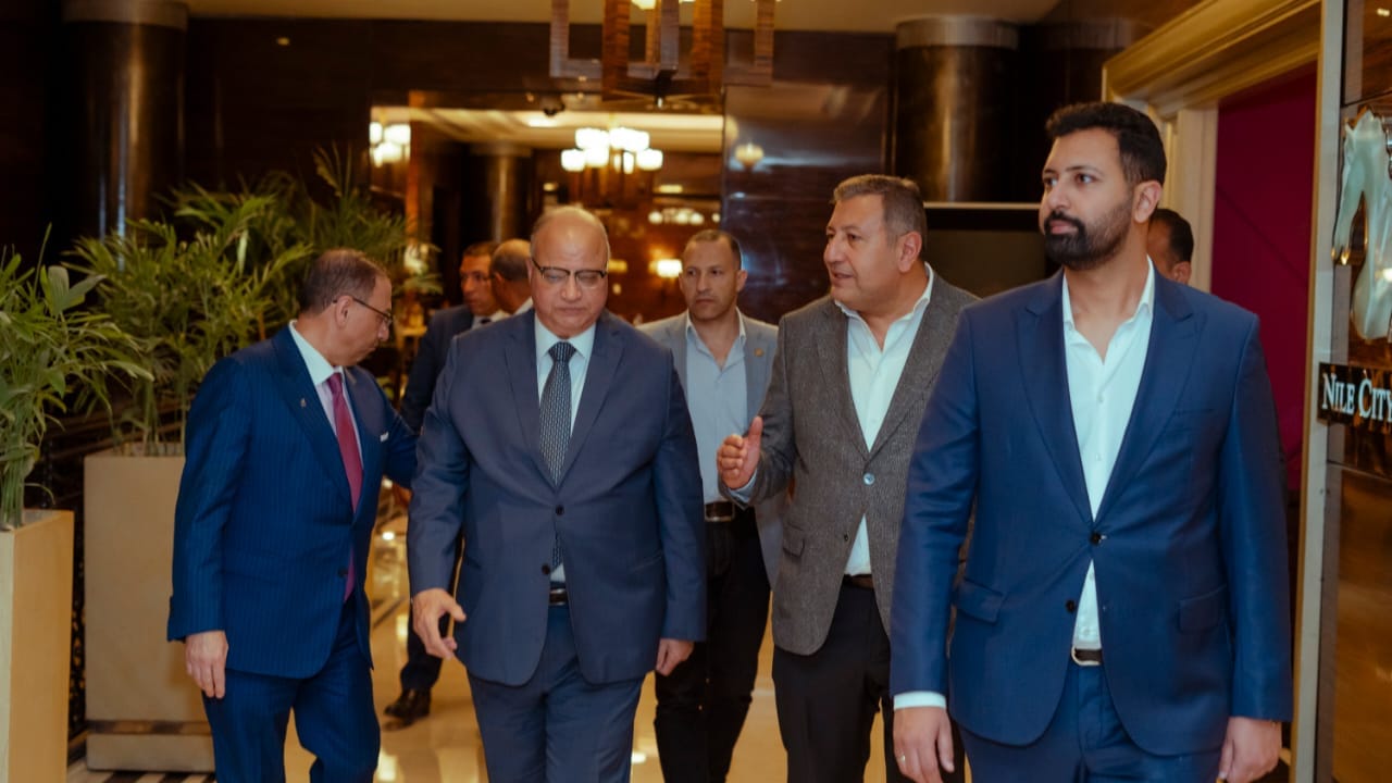 «مجموعة عربية للتنمية» تحتفل بالحصول علي الرخصة الذهبية لفندق فيرمونت صن كابيتال