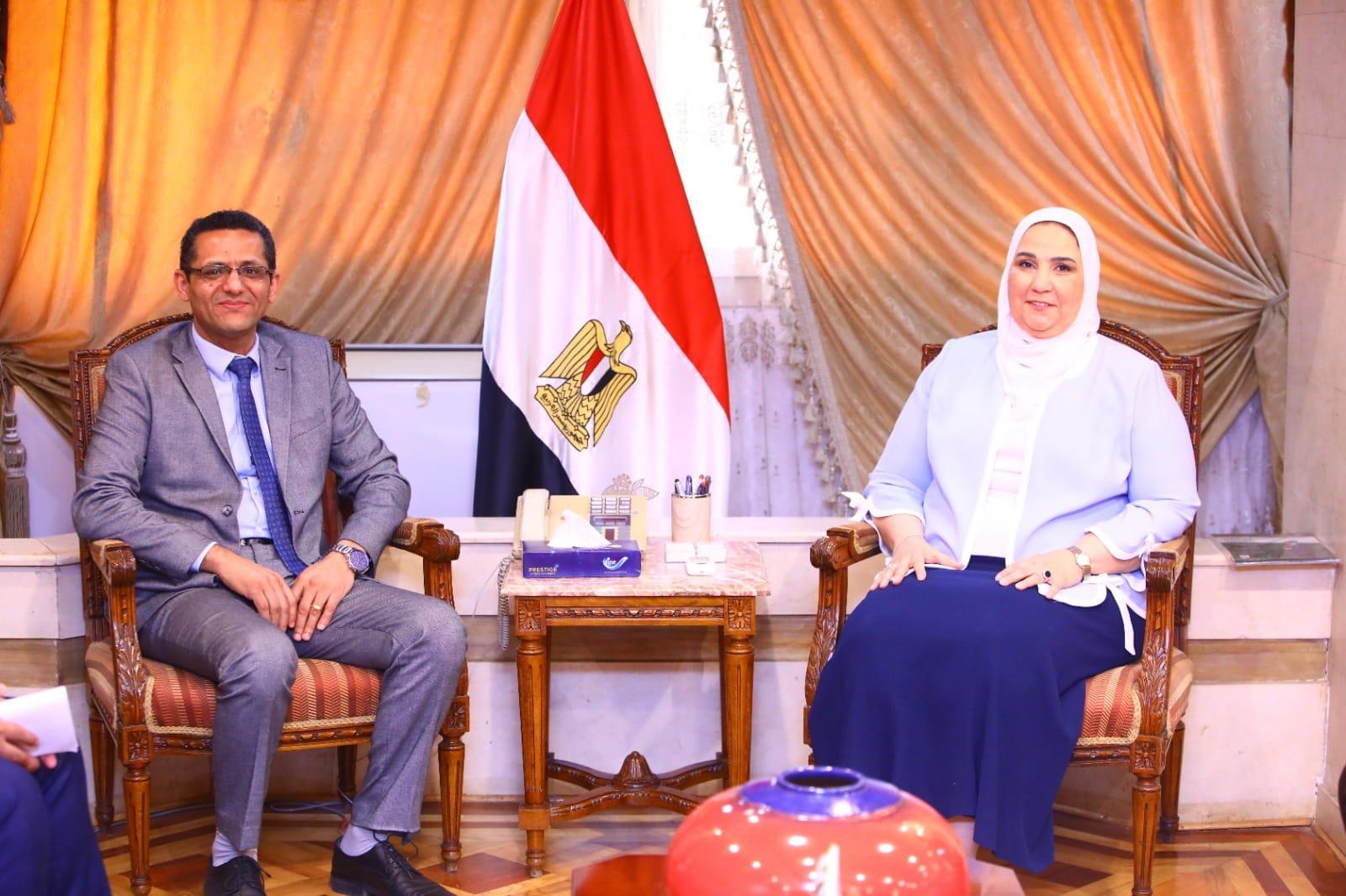 وزيرة التضامن ونقيب الصحفيين