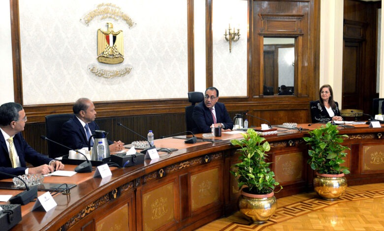 رئيس الوزراء يبحث مع رئيس «إندوراما» العالمية خطط الشركة التوسعية في مصر