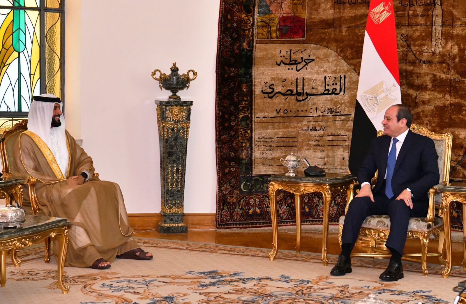 الرئيس السيسى يبحث مع مستشار الأمن الوطنى بالبحرين جهود مصر للتهدئة فى غزة