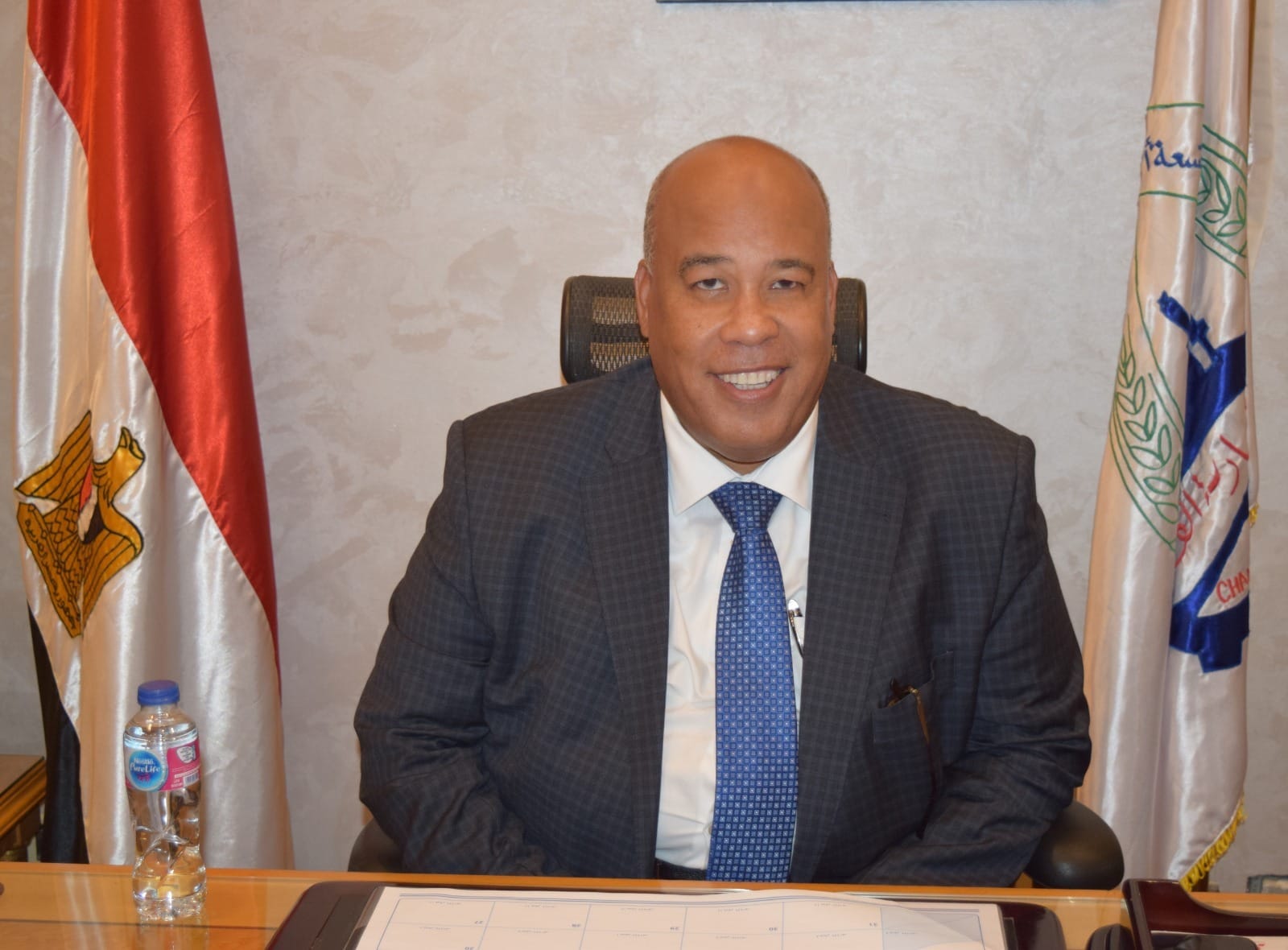 أيمن العشري