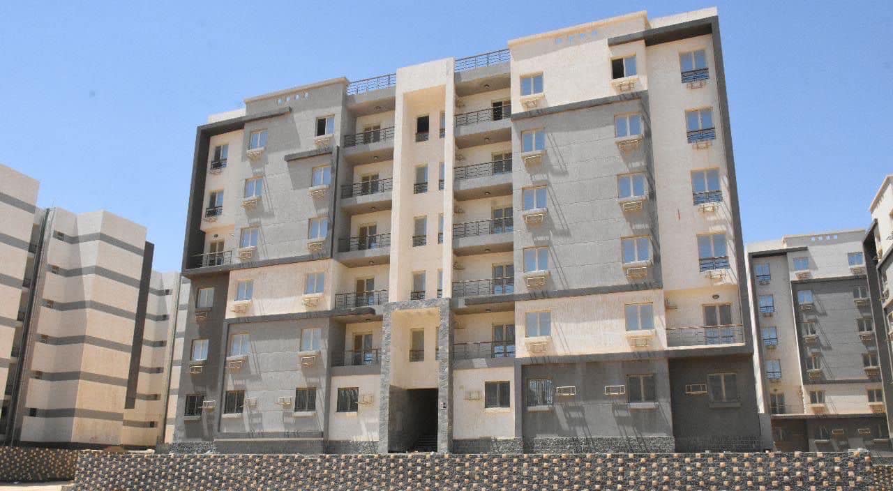 بدء تسليم دفعتين جديدتين بمشروع "سكن مصر"