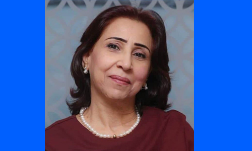 «بين الموت والحرب».. صدى الشعر في مواجهة العزلة والحرية