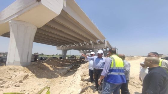 وزير الإسكان يتابع تنفيذ القوس الغربي لمحور عمر سليمان لربط مطار برج العرب بالطريق الصحراوي والساحل الشمالي