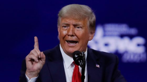  البيت الأبيض: الرئيس ترامب فوجئ بالقصف الإسرائيلي على سوريا