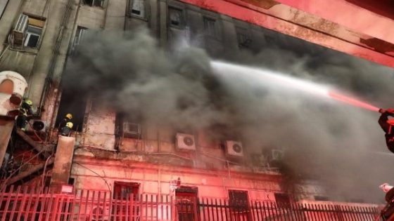 عاجل..الصحة تعلن إصابة 27 مصابا فى حادث حريق سنترال رمسيس وانتشال 4 جثامين