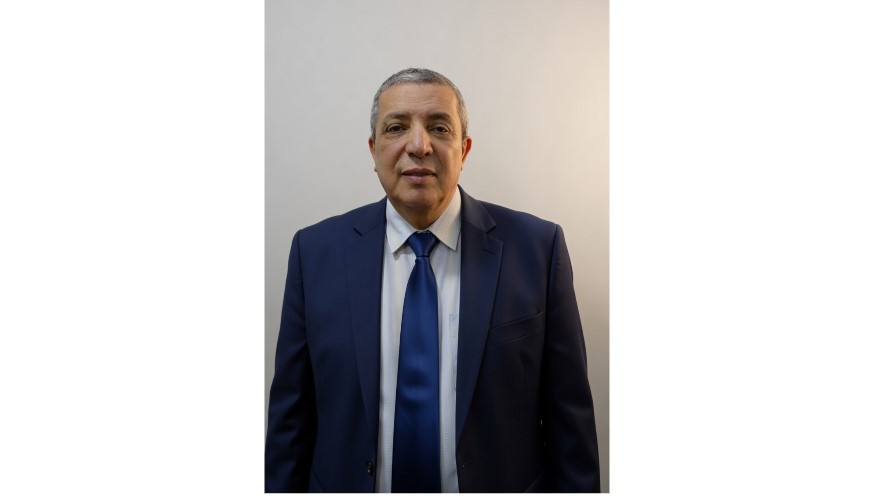الدكتور مدحت فرحات