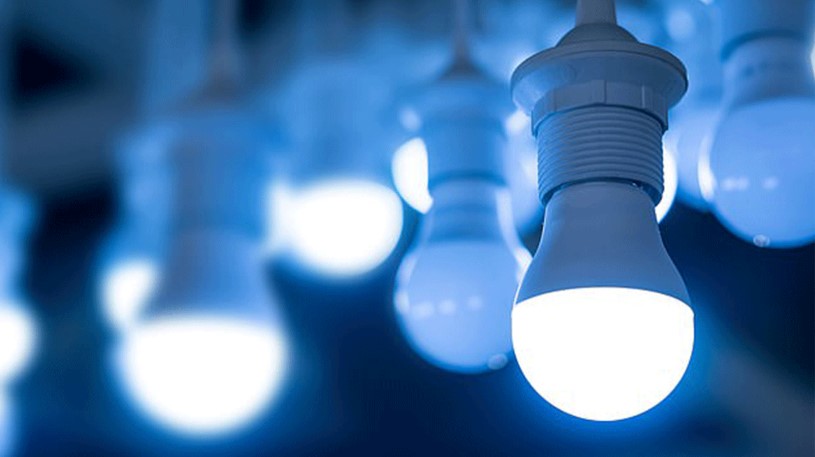 تأثير إضاءة LED على الصحة: دراسة تحذر من تراجع الأداء البصري